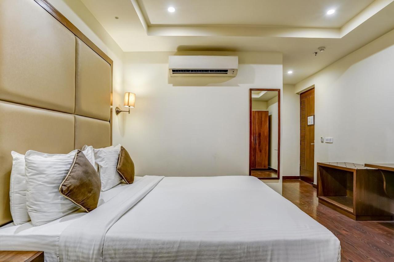 Townhouse 552Hotel Royal Court Jalandhar Exterior photo