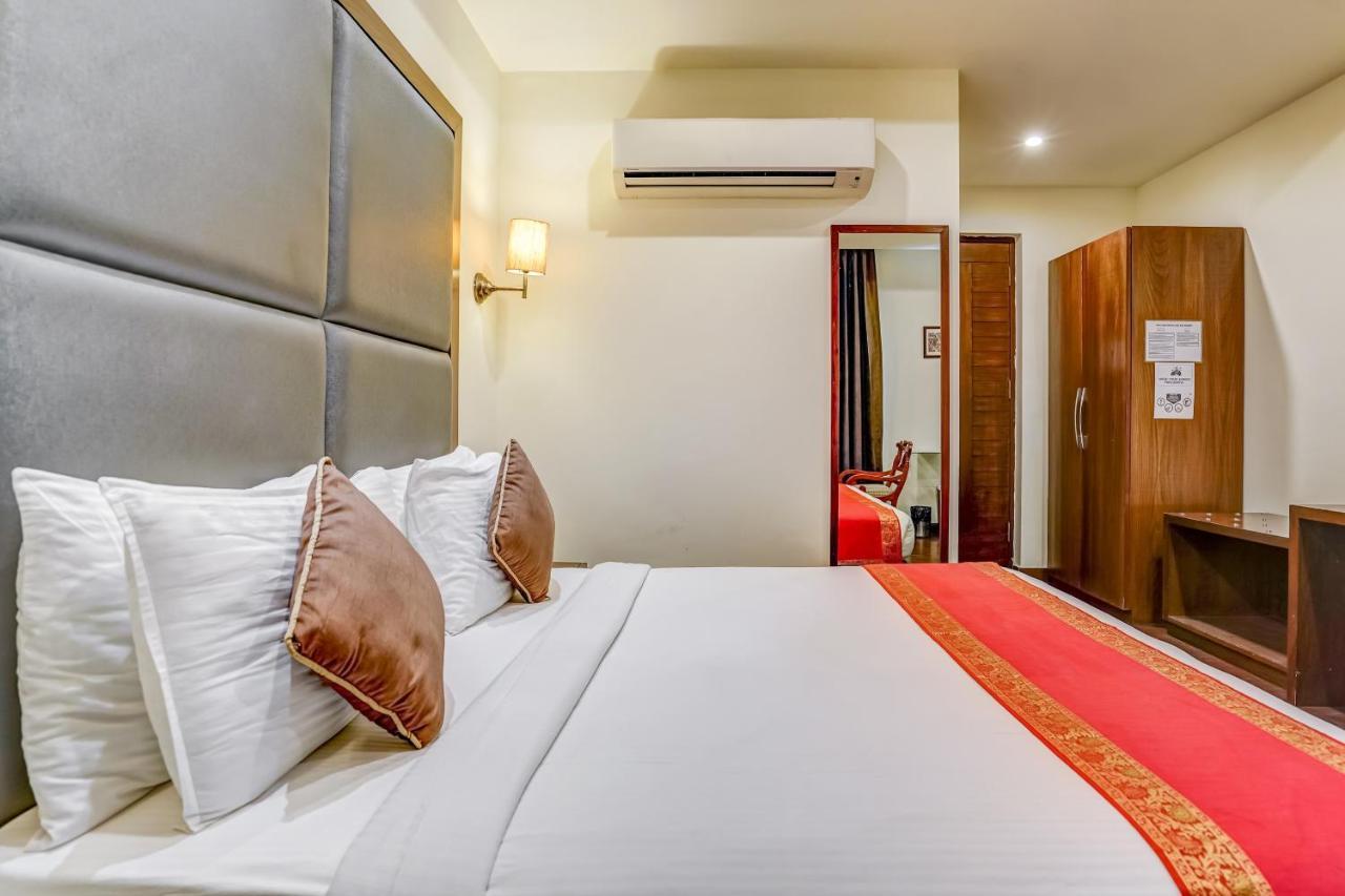 Townhouse 552Hotel Royal Court Jalandhar Exterior photo