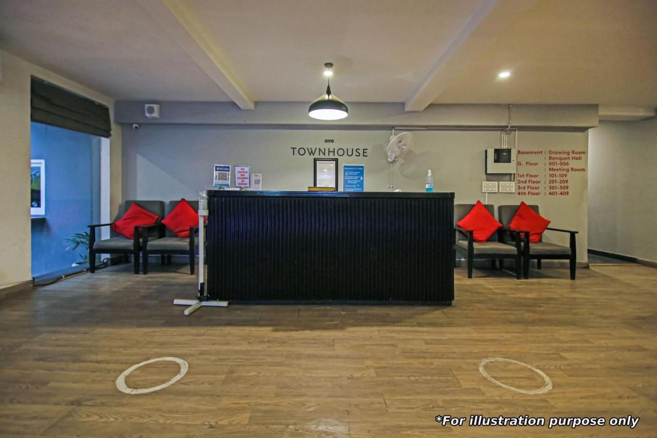 Townhouse 552Hotel Royal Court Jalandhar Exterior photo